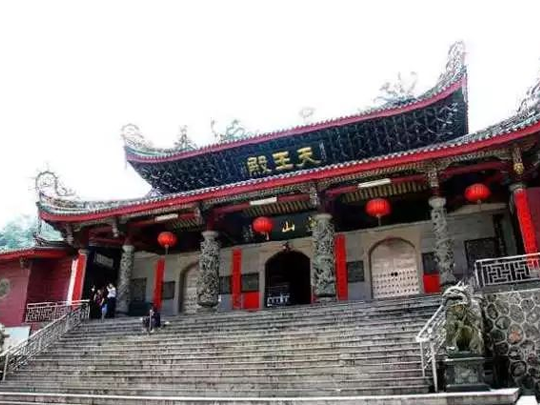 龍巖蓮山寺